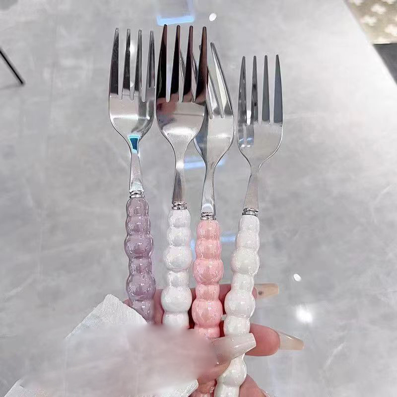 Pearl Handle Fork For Dessert  - Kitchen Gadgets Everyone Needs recension och pris