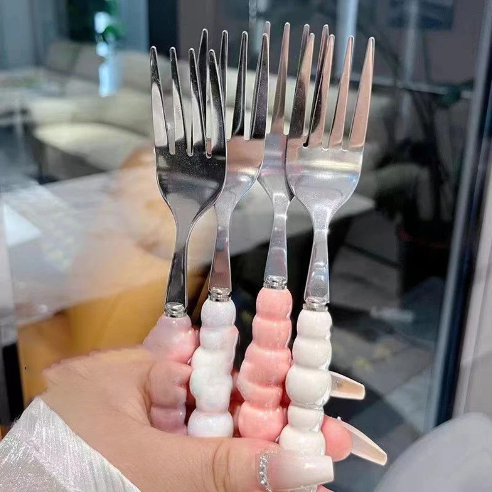 Pearl Handle Fork for Dessert  - Kitchen Gadgets Everyone Needs recension och pris